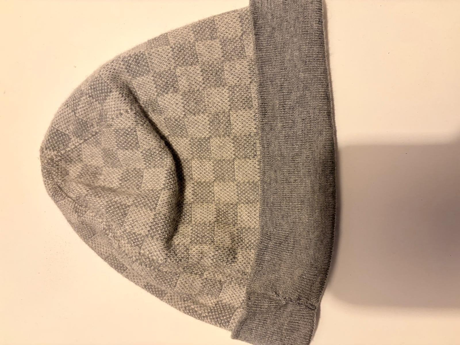 Originele Louis Vuitton muts - Petit Damier Hat NM, Kleding | Dames, Ophalen of Verzenden, Zo goed als nieuw, One size fits all