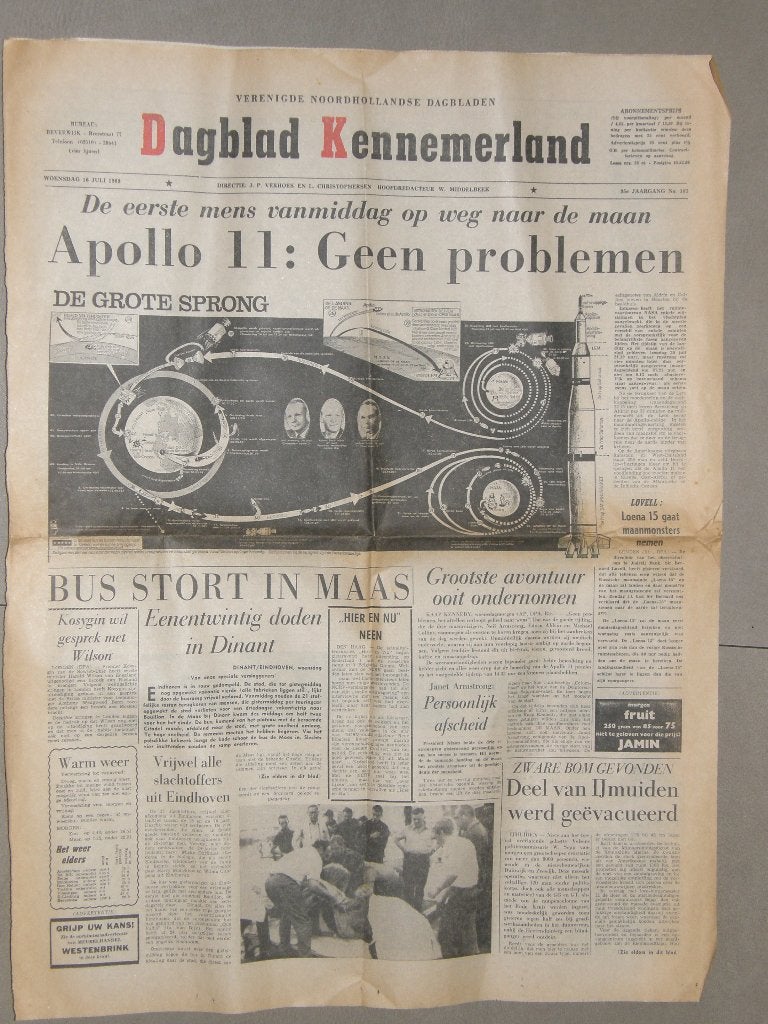 Krant maanlanding 1969, Ophalen of Verzenden, Gelezen, Krant
