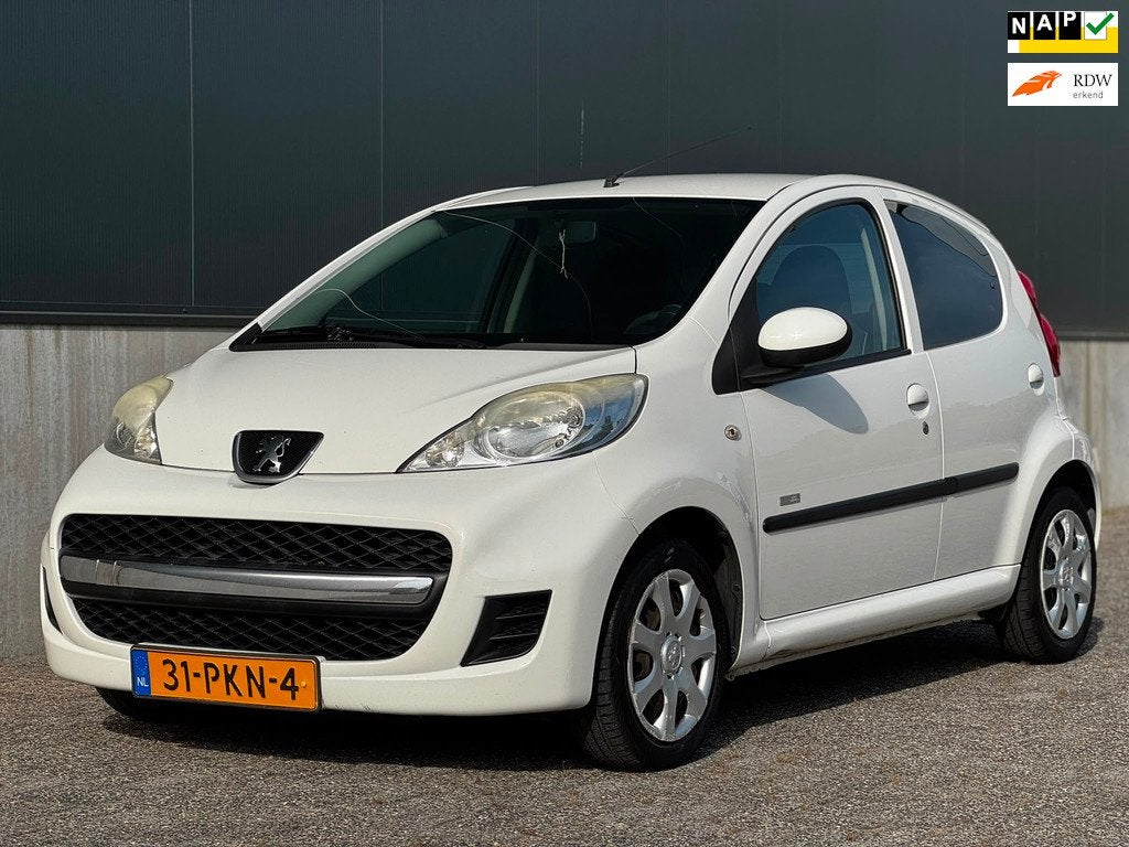 Peugeot 107 1.0-12V Millesim 200 INRUILKOOPIE RIJD SUPER LEK, Voorwielaandrijving, Euro 5, Gebruikt, 4 stoelen