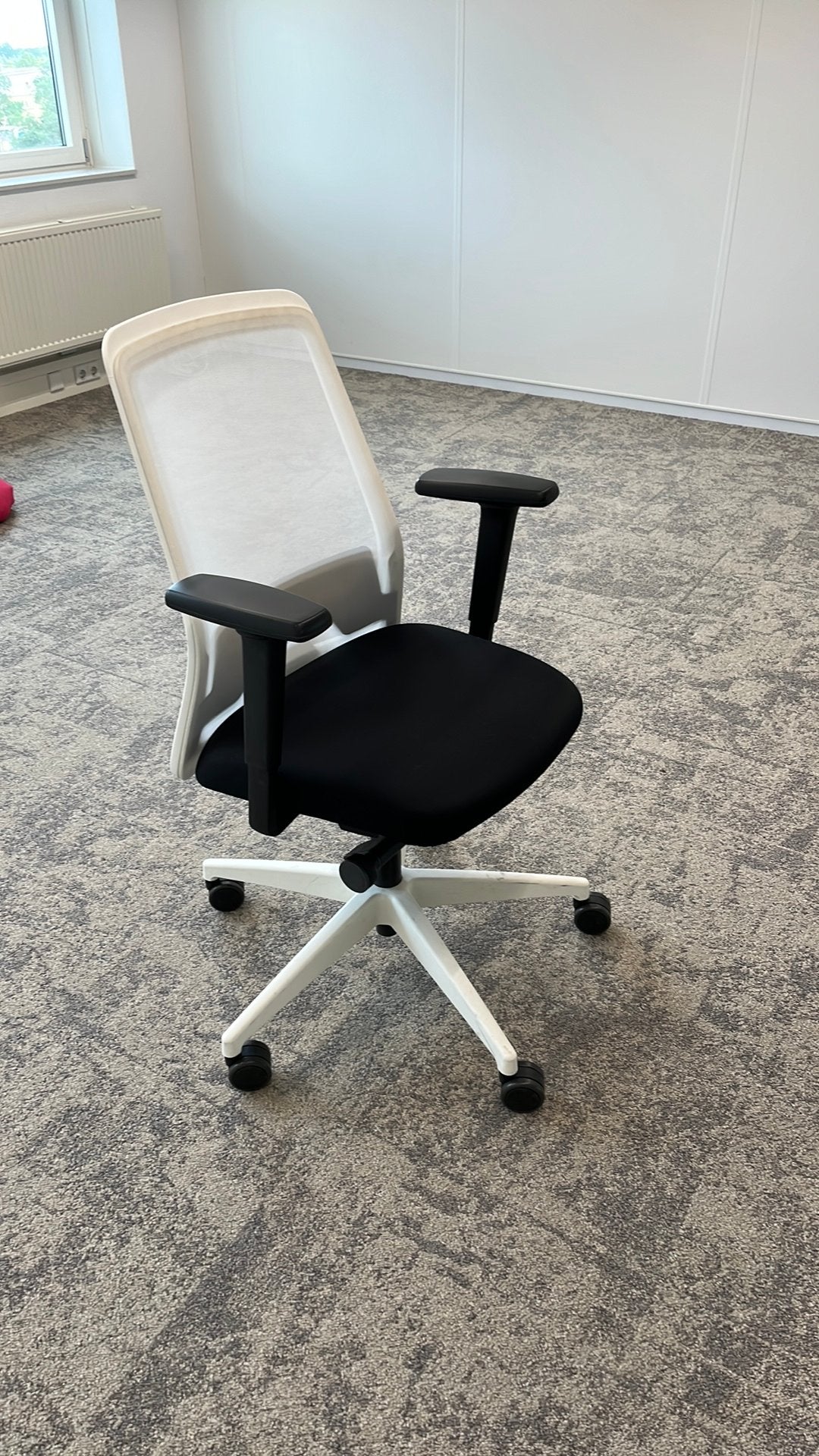 4 x Interstuhl bureaustoel 152E EV211, Ophalen, Wit, Zo goed als nieuw, Bureaustoel