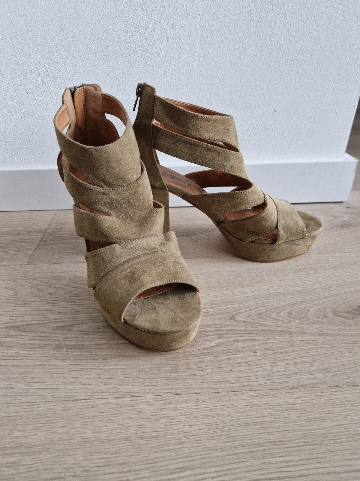 Hakken, 2-Bizzy, Verzenden, Nieuw, Schoenen met hoge hakken