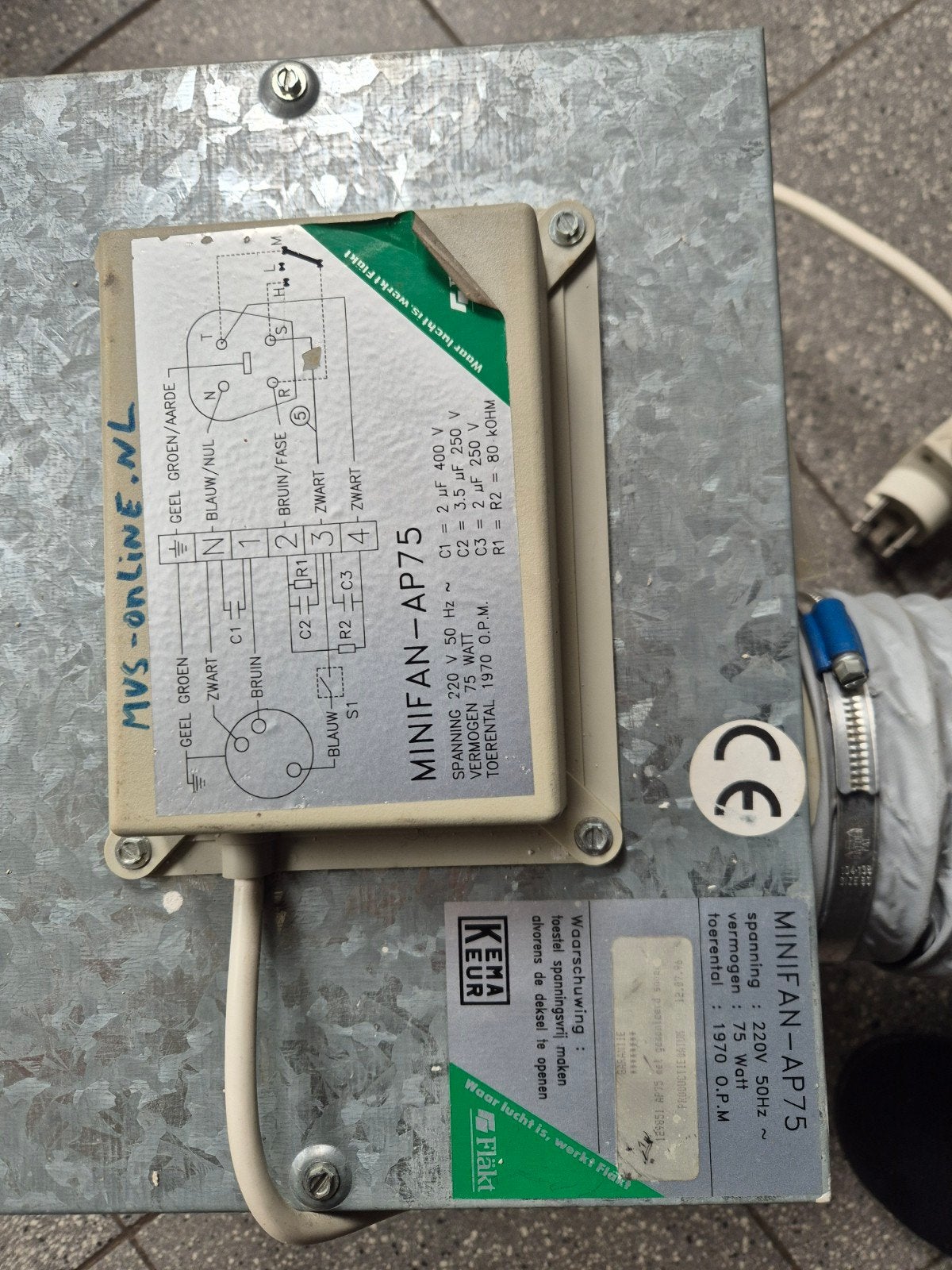 Flakt Minifan AP 75 - Ventilator met 3 snelheden, Ophalen
