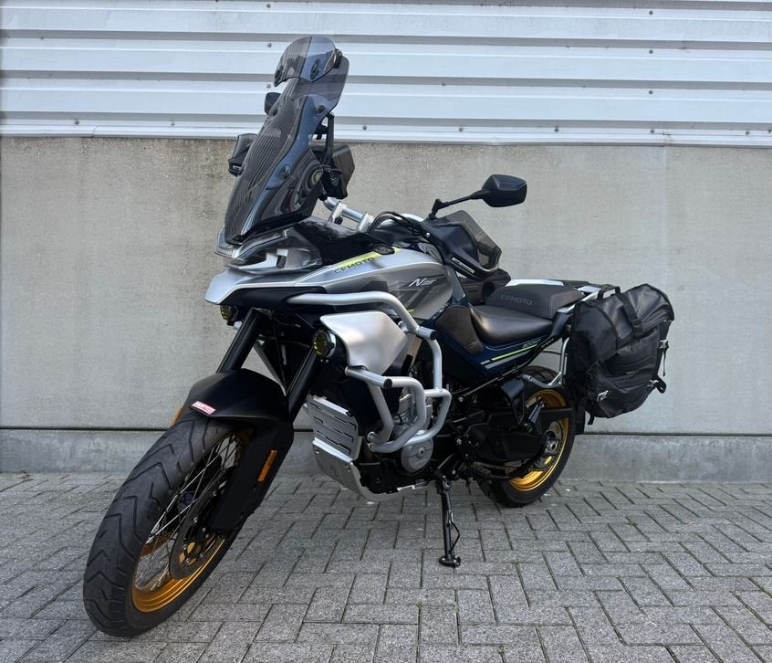 CFMOTO 800MT Touring | 1e Eigenaar | Quickshifter | Garantie, 2 cilinders, Bedrijf, Onbekend, Meer dan 35 kW