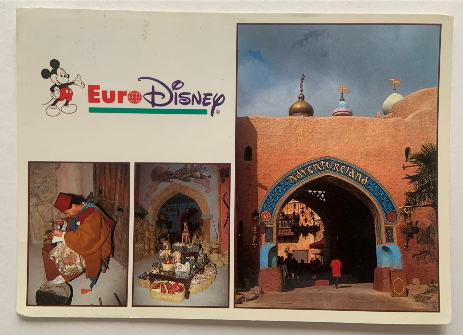 Euro Disney Ansichtkaart - Adventureland (1992), Verzamelen, Ophalen of Verzenden, 1980 tot heden, Gelopen, Frankrijk