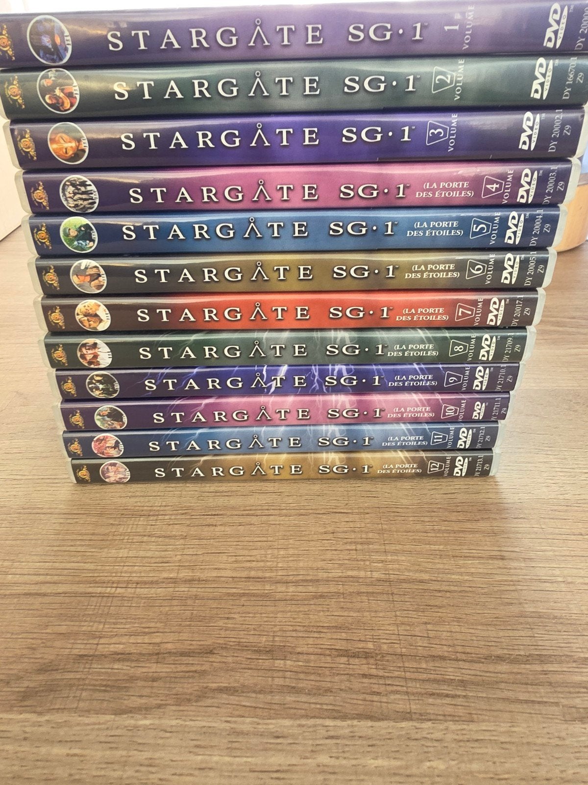 Stargate SG • 1 , volume 1 t/m 12, Alle leeftijden, Ophalen of Verzenden, Zo goed als nieuw