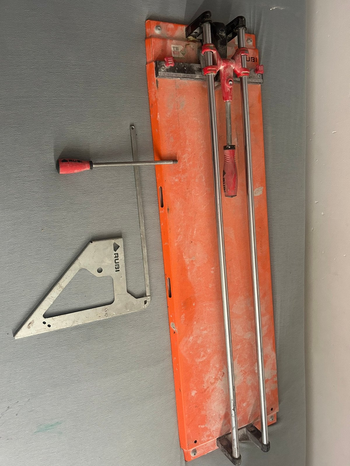 Tegelsnijder ts 91, Doe-het-zelf en Verbouw, Gereedschap | Handgereedschap, Ophalen, Zo goed als nieuw