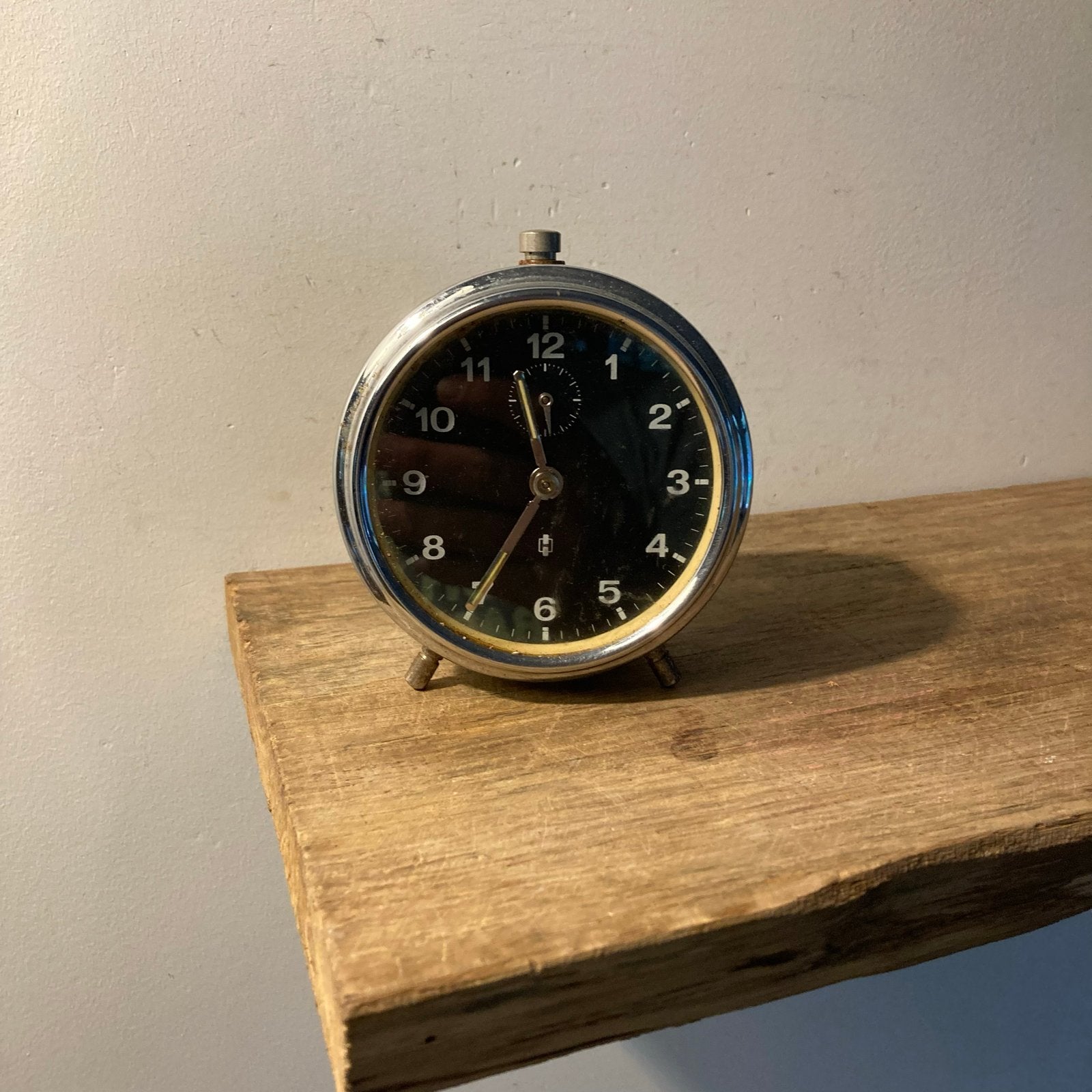 Vintage Hema wekker - Verchroomd en werkend, Ophalen of Verzenden