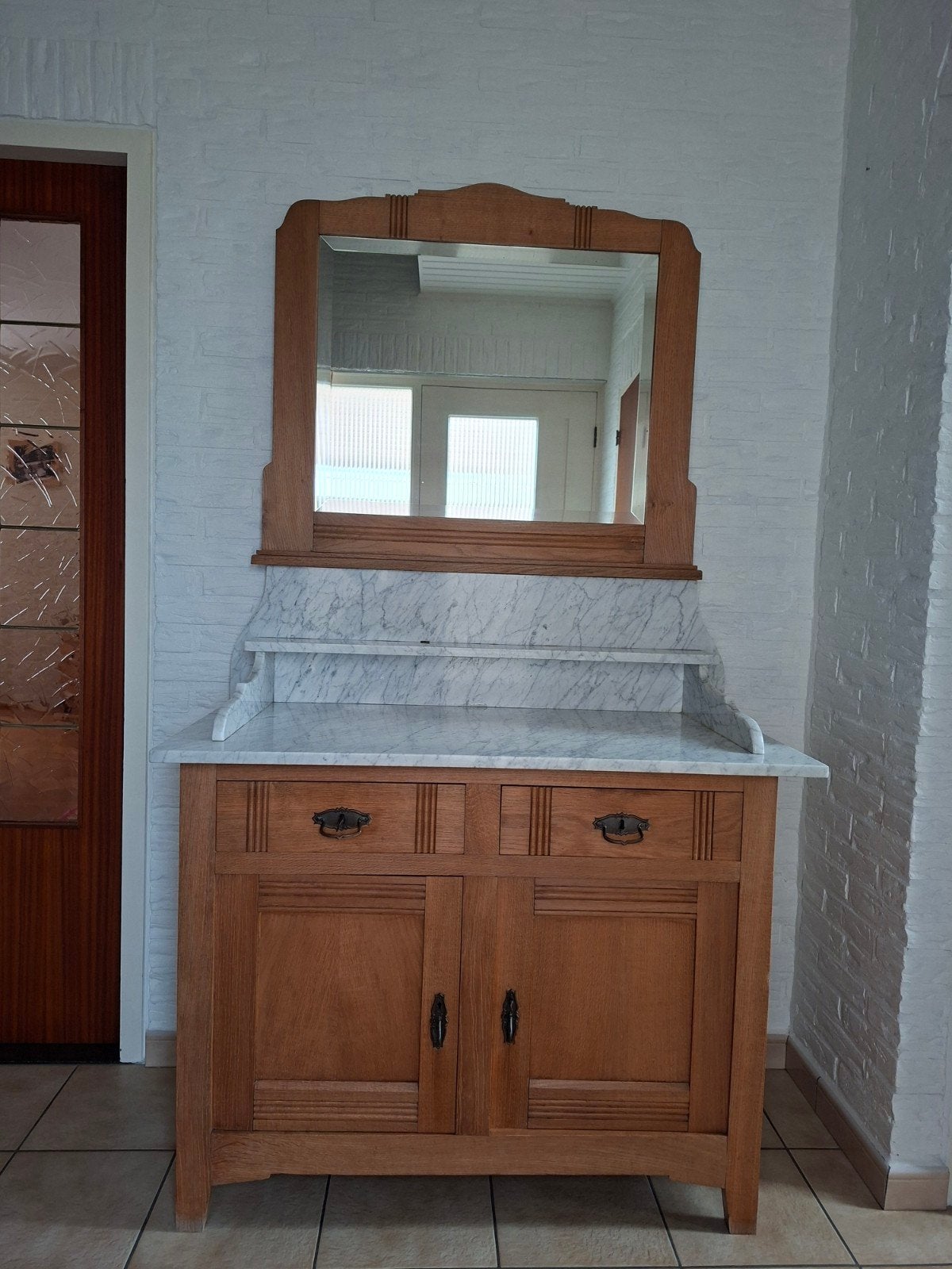 Antiek eiken dressoir met marmeren blad en spiegel, Ophalen