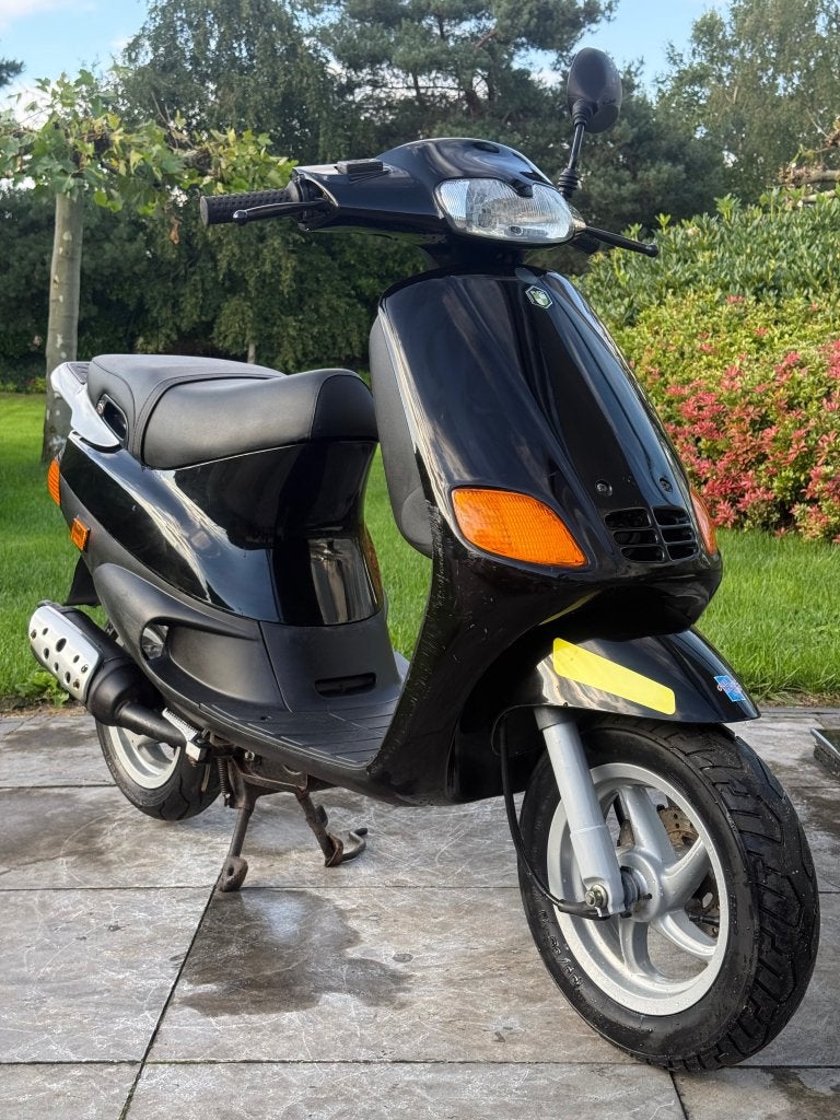 ⭐️Piaggio zip type 3 Brom glans zwart 1e eigenaar 3300 km⭐️