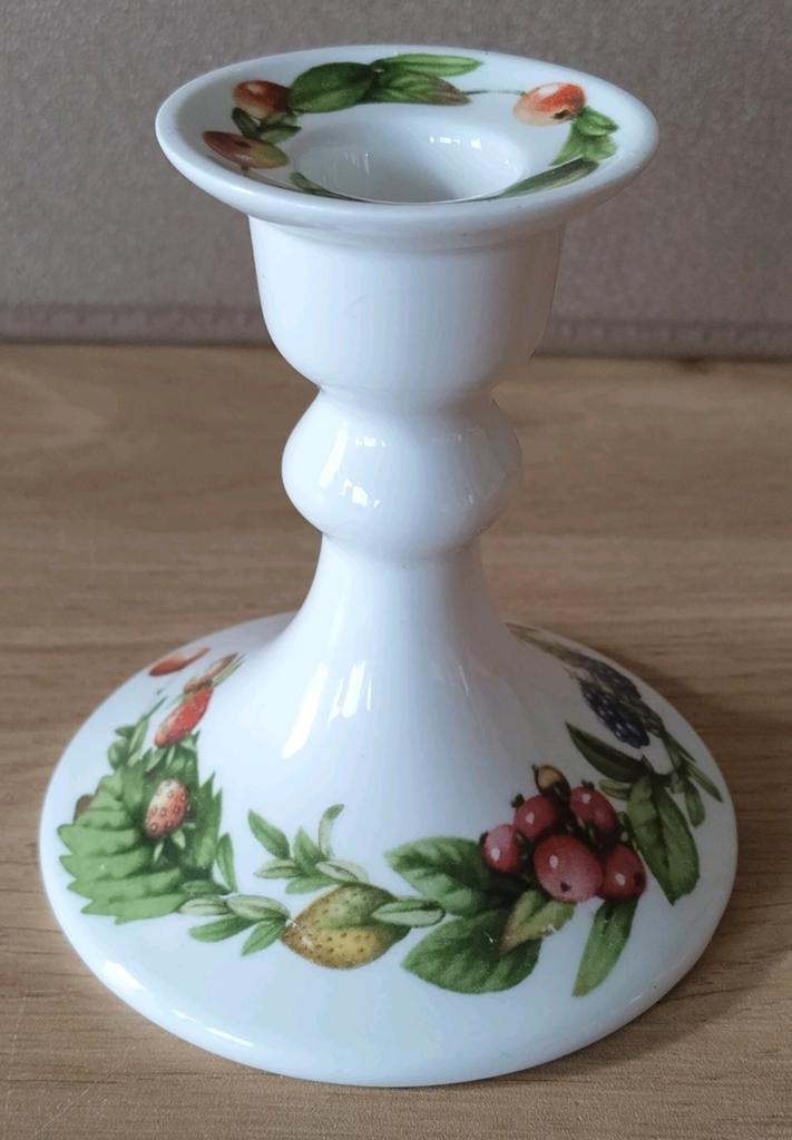 MARJOLEIN BASTIN WIT PORSELEINEN KANDELAAR MET FRUIT, Overige materialen, Verzenden, Wit, Zo goed als nieuw