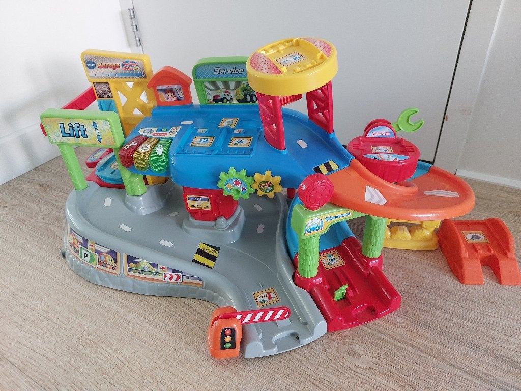 VTech Toet Toet Auto's complete set – zo goed als nieuw, Ophalen, Zo goed als nieuw, 2 tot 4 jaar