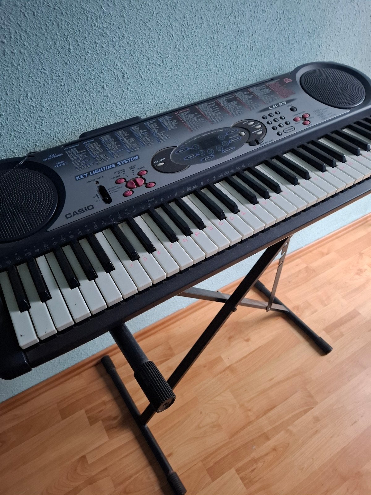 Casio LK-35 Keyboard met Key Lighting System, Ophalen