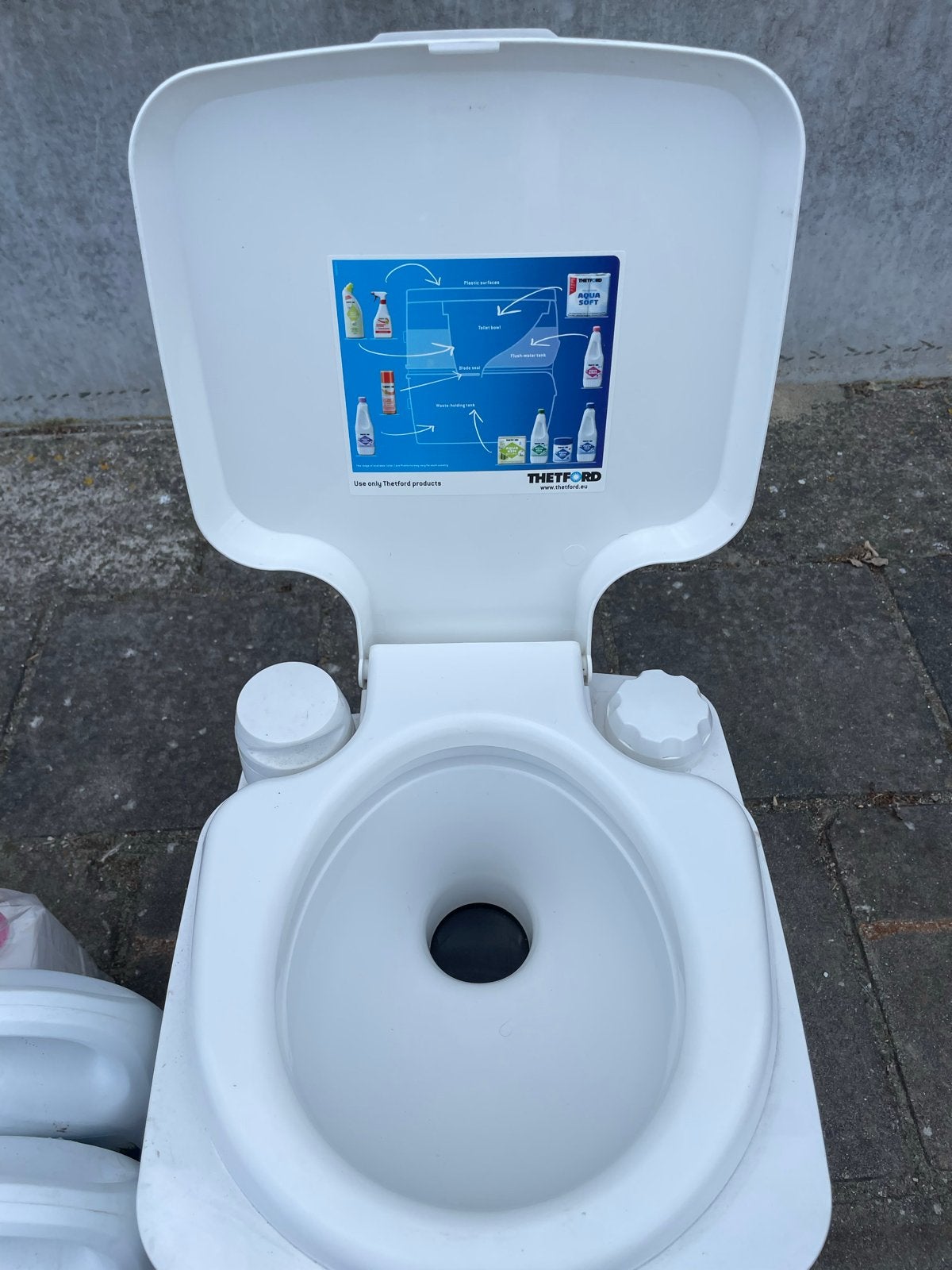 Thetford Porta Potti Cube 335 met toebehoren, Caravans en Kamperen, Kampeeraccessoires, Zo goed als nieuw, Ophalen of Verzenden