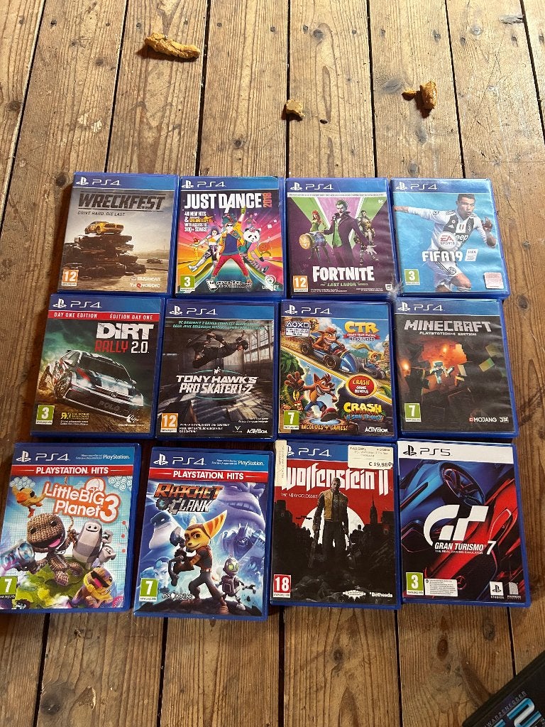 PlayStation 4, Ophalen, Met 3 controllers of meer, Slim, Gebruikt