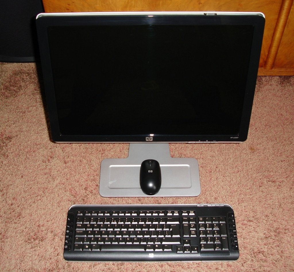 HP w2207h Monitor toetsenbord muis set, Computers en Software, Ophalen, IPS, HDMI, Full HD