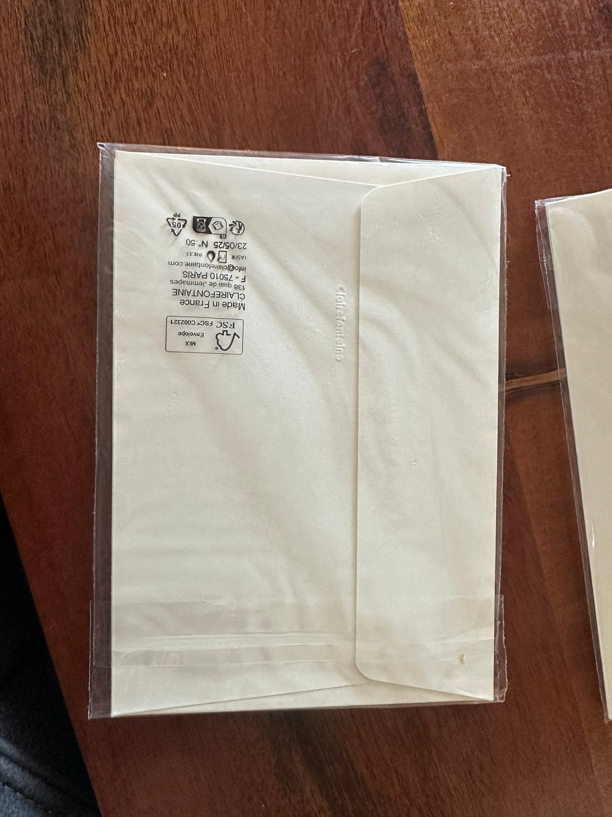 200stuks C6 enveloppen clairefontaine 120g ivoor, Ophalen of Verzenden, Nieuw