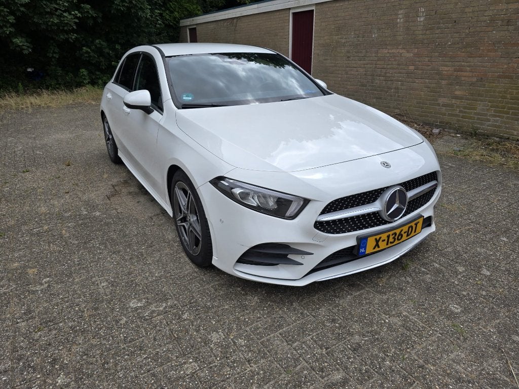 Mercedes-Benz A-Klasse A 200 163pk 7G-DCT 2018 Wit, Auto's, 4 cilinders, Leder en Stof, 75 €/maand, Lane Keeping Assist