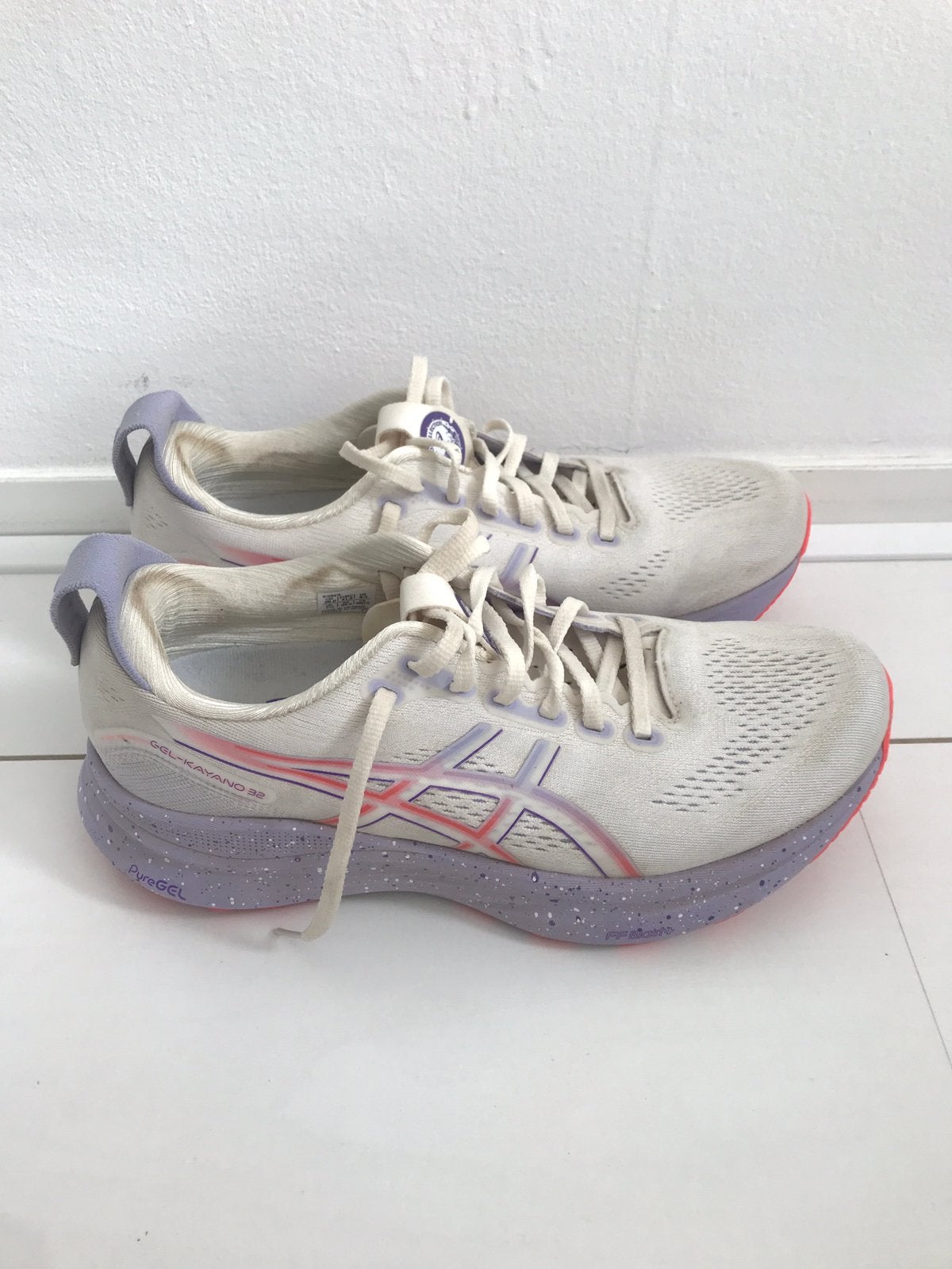 Asics Gel Kayano 32 Tokyo hardloopschoenen maat 41,5, Ophalen of Verzenden, Gebruikt, Hardloopschoenen, Asics
