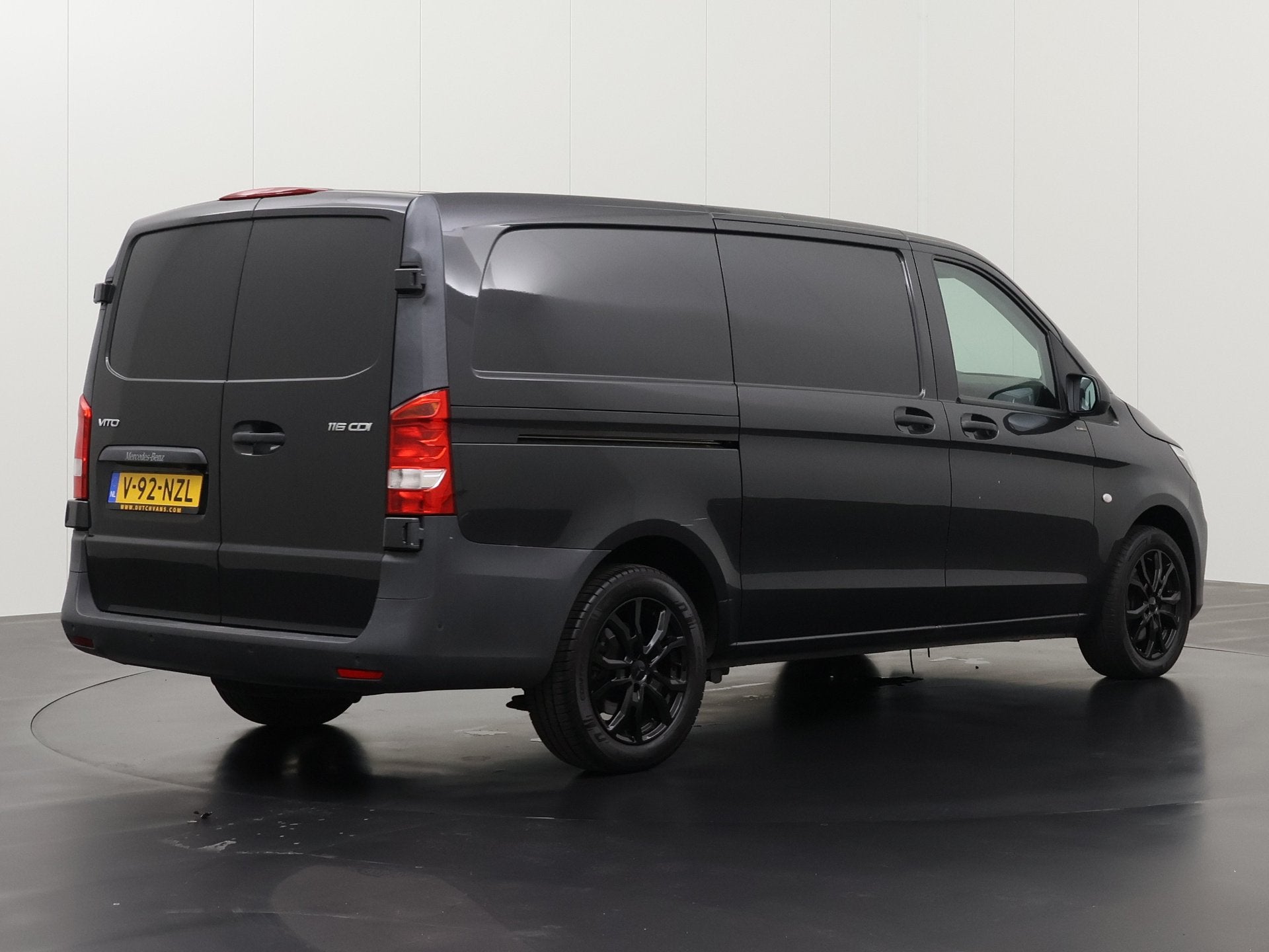 Mercedes-Benz Vito 116CDi Automaat Lang Black Edition | Led, Automaat, Gebruikt, 4 cilinders, 2000 kg