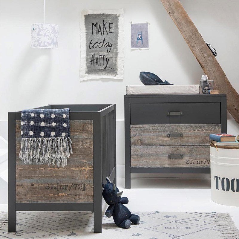 Stapelgoed babykamer complete set - Ledikant, Commode, Kast, Ophalen, Zo goed als nieuw, Jongetje of Meisje