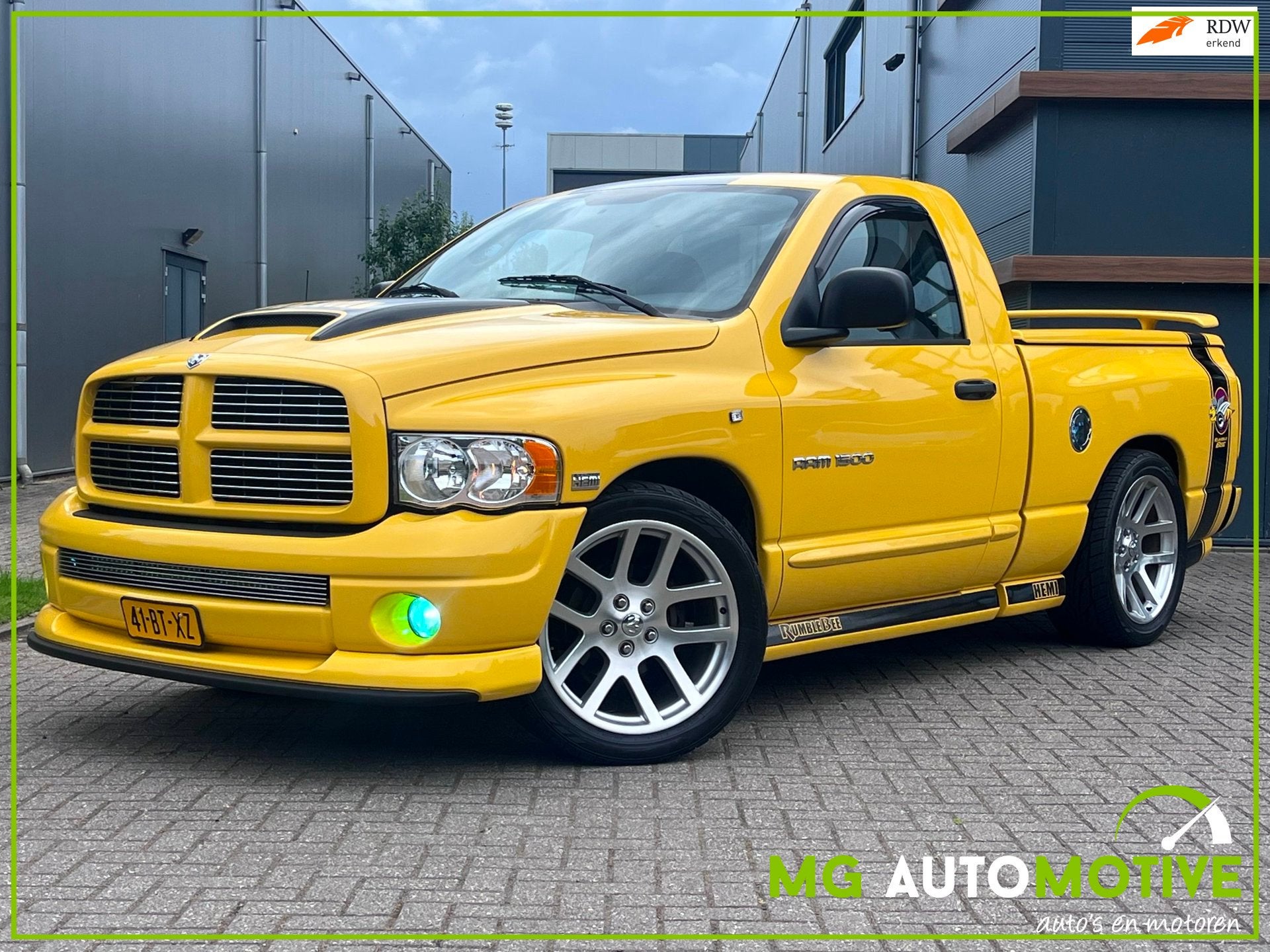 Dodge RAM 1500 Rumble Bee | Limited Edition | Regular Cab Sh, Auto's, Dodge, Achterwielaandrijving, Gebruikt, 340 pk, Bedrijf
