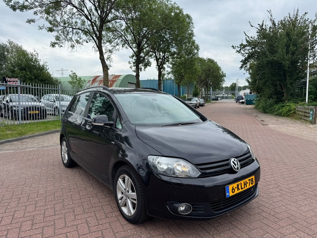 Volkswagen Golf Plus 1.6 TDI LET OP AUTOMAAT STORING, Auto's, Volkswagen, Euro 5, 730 kg, Gebruikt, 4 cilinders