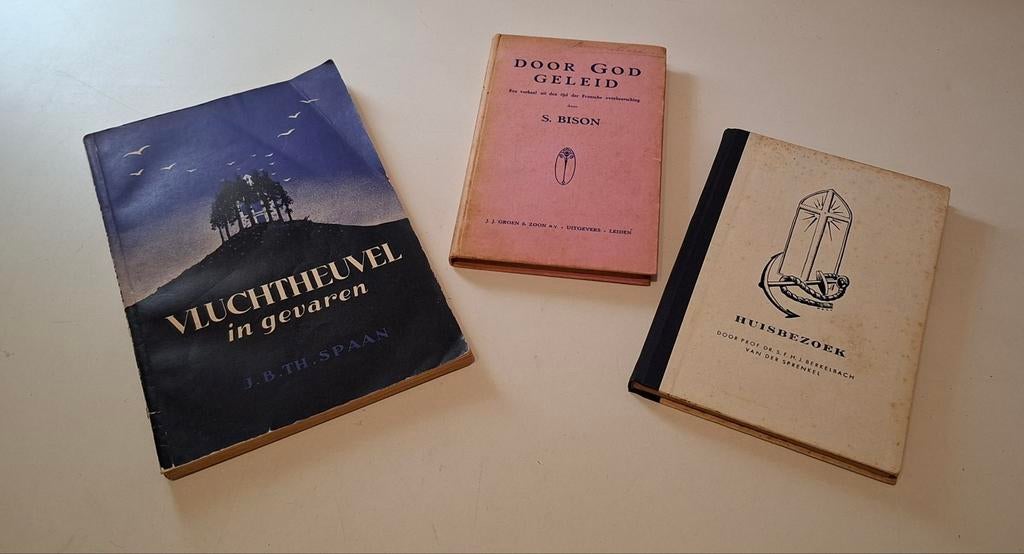 Religieuze Boeken: Vluchtheuvel, Door God Geleid, Huisbezoek, Gelezen, Ophalen of Verzenden, Christendom | Protestants, Diverse auteurs
