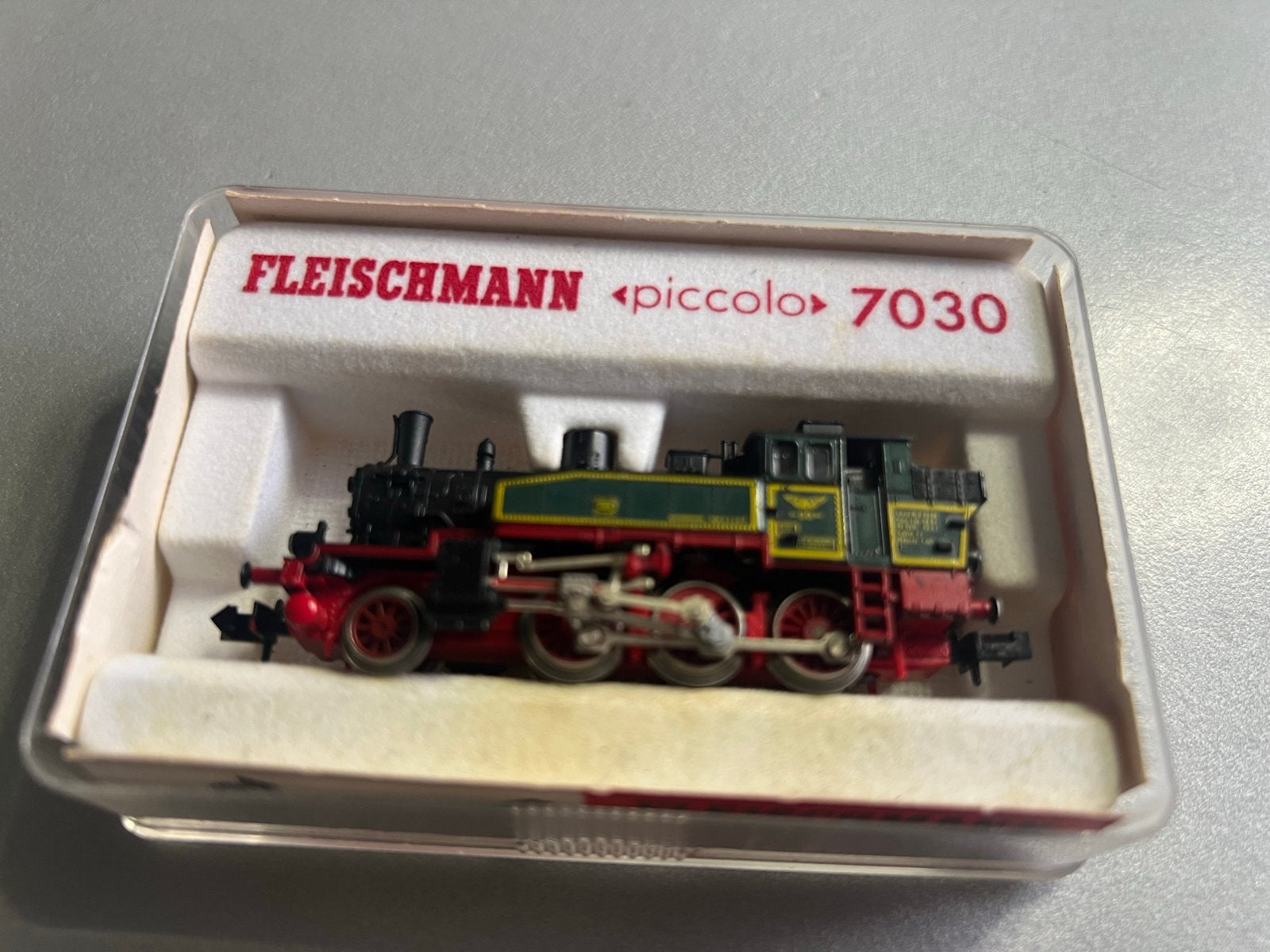 Fleischmann Piccolo 7030 Stoomlocomotief N-spoor, Fleischmann, Ophalen of Verzenden, Zo goed als nieuw, Analoog