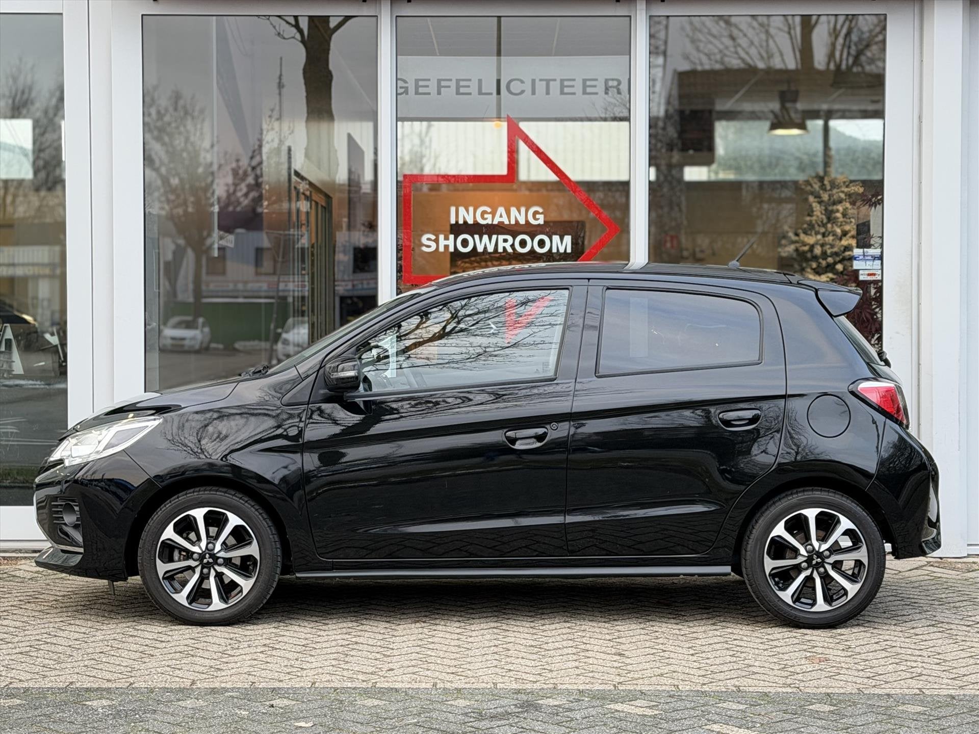 MITSUBISHI Space Star 1.2 CVT Instyle | Cruise Control | Cam, Auto's, Gebruikt, Leder en Stof, Zwart, Bedrijf