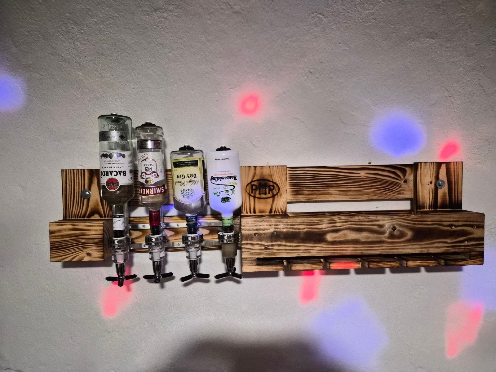 drank flessen houder muur, Ophalen, Zo goed als nieuw, Hout, Minder dan 5 flessen
