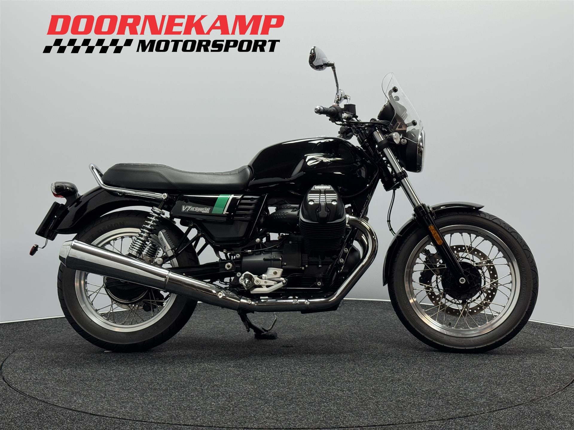 Moto Guzzi V7 III SPECIAL (bj 2020), Motoren, Motoren | Moto Guzzi, 744 cc, Verkoop@doornekampmotorsport.nl, Doornekamp Motorsport