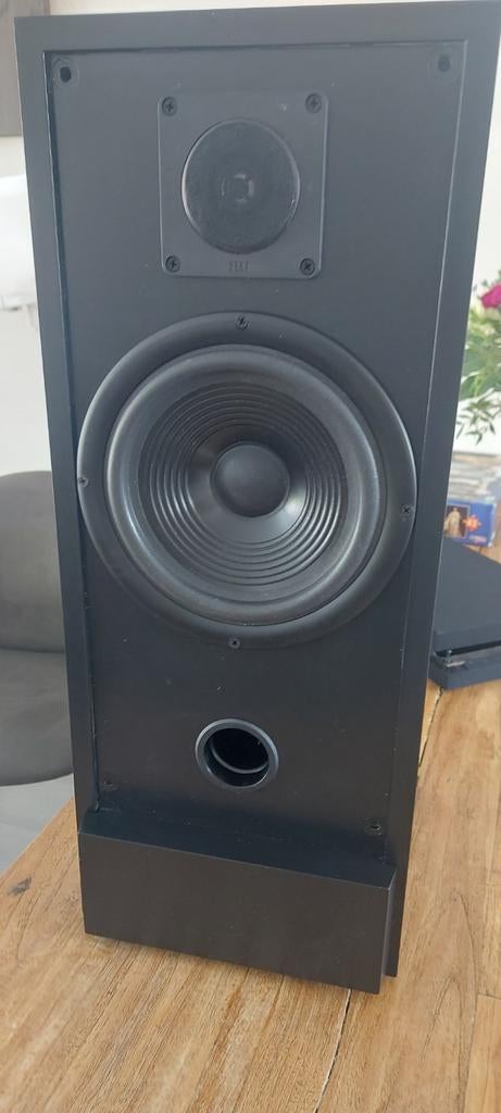 Zelfbouw luidsprekers( zie advertentie), Zo goed als nieuw, 120 watt of meer, Front, Rear of Stereo speakers, Ophalen
