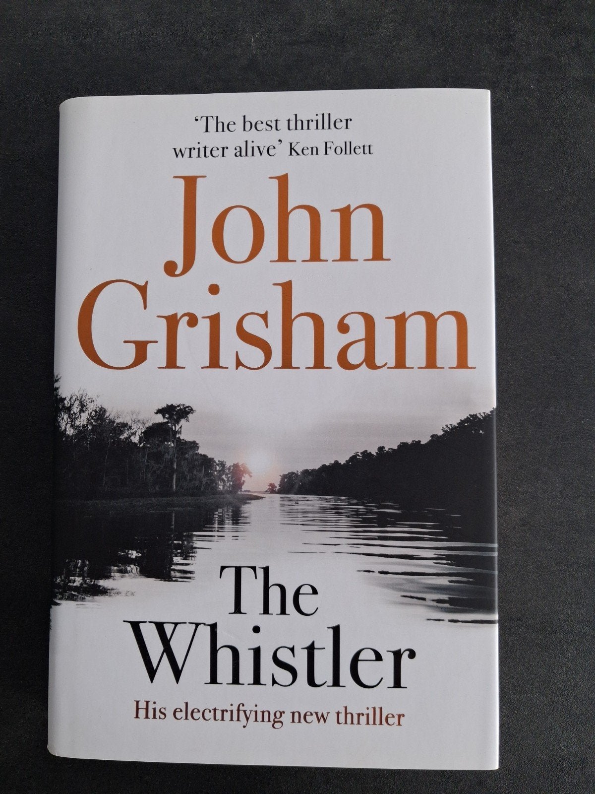 John Grisham - The Whistler (Thriller), Ophalen of Verzenden, Zo goed als nieuw, John Grisham, Amerika