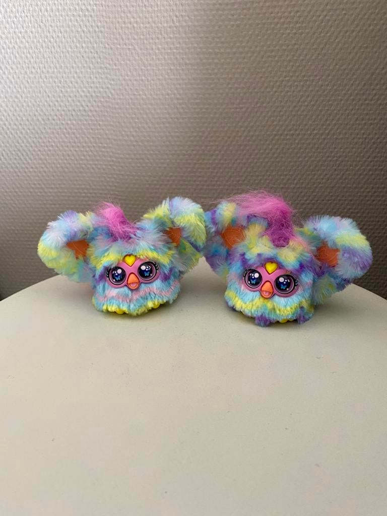 Set van twee furby’s, Kinderen en Baby's, Speelgoed | Knuffels en Pluche, Ophalen of Verzenden, Zo goed als nieuw, Overige typen