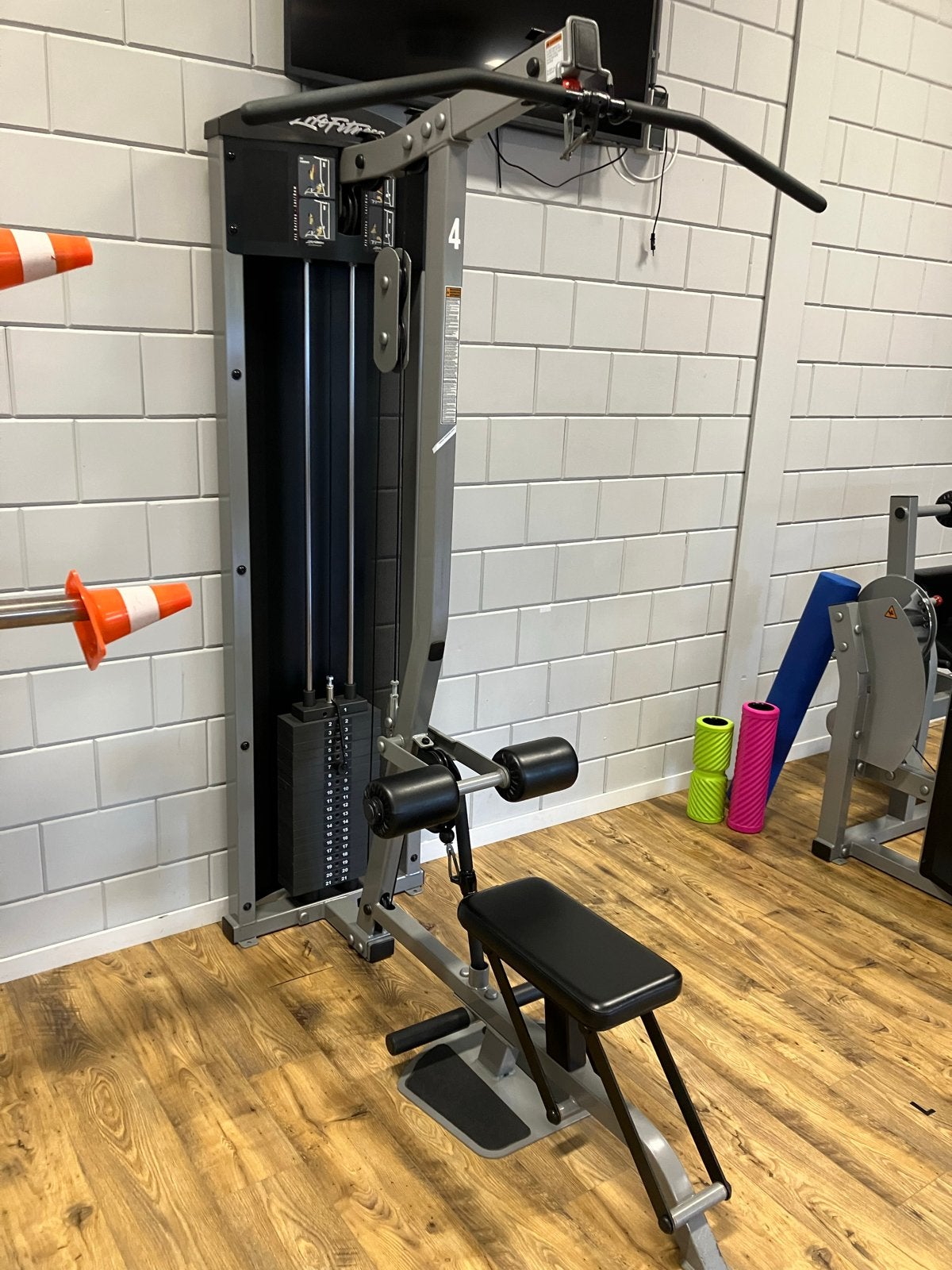 Life Fitness Lat Pulldown & Low Row - Goede staat, Ophalen, Gebruikt, Rug, Krachtstation