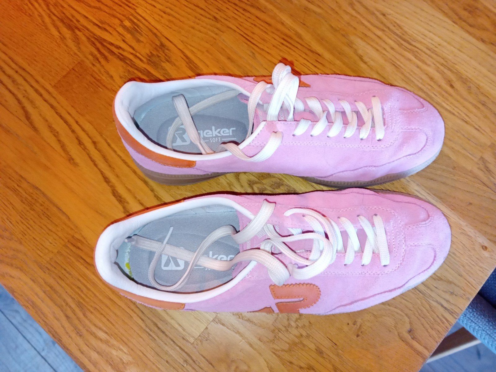 leuke Rieker schoen roze mt 40, Ophalen of Verzenden, Roze, Rieker, Sneakers of Gympen