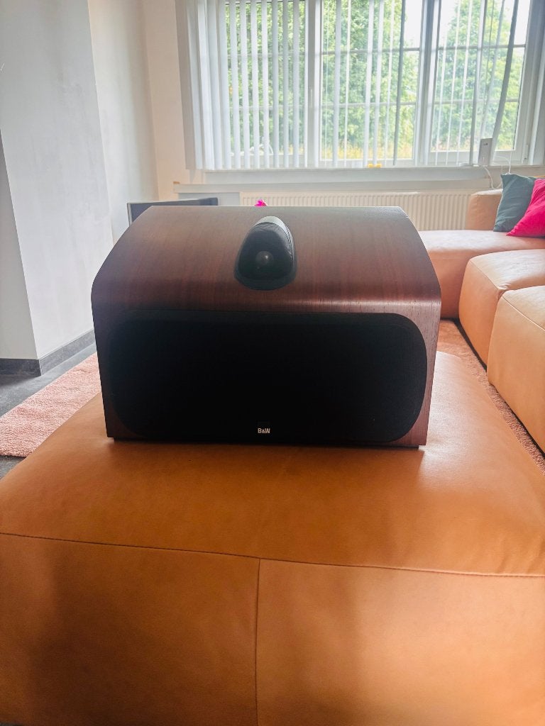 Bowers & Wilkins speaker, 120 tot 150 watt, Ophalen of Verzenden, Zo goed als nieuw, Bowers & Wilkins (B&W)