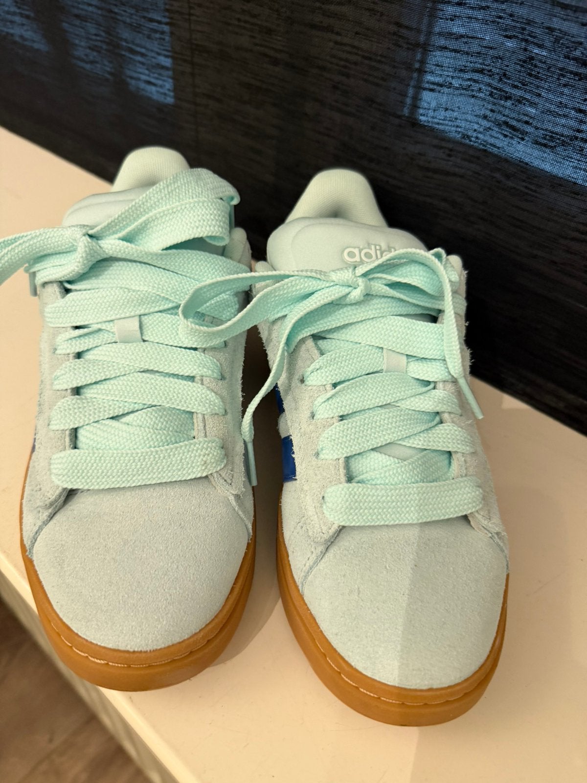 Adidas campus lichtblauw, Blauw, Ophalen of Verzenden, Sneakers of Gympen, Zo goed als nieuw