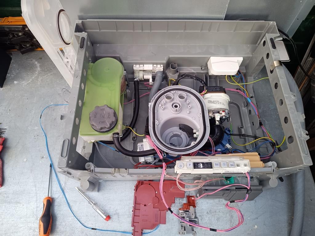 Vaatwasser onderdelen Whirlpool / Indeset, Witgoed en Apparatuur, Vaatwasmachines, Inbouw, Minder dan 85 cm, Ophalen