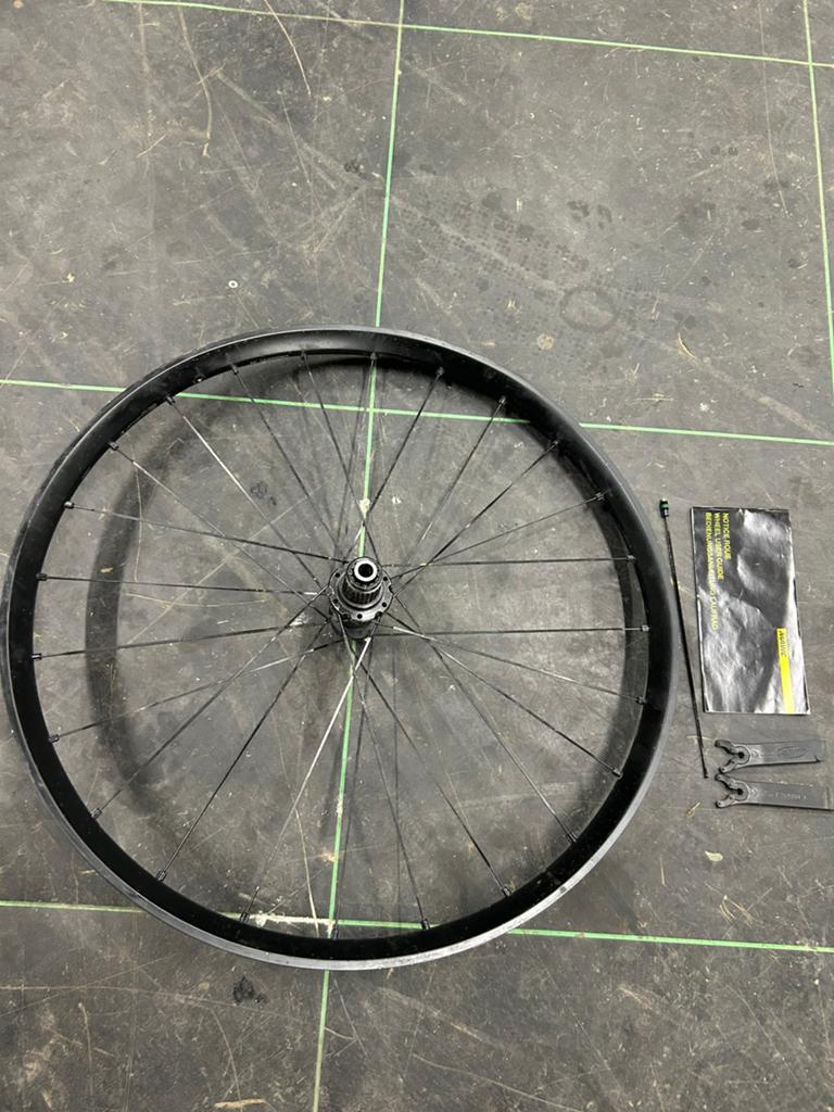 Mavic Crosmax xl 27,5 inch 12x148 mm achterwiel, Wiel, Ophalen of Verzenden, Zo goed als nieuw, Aluminium