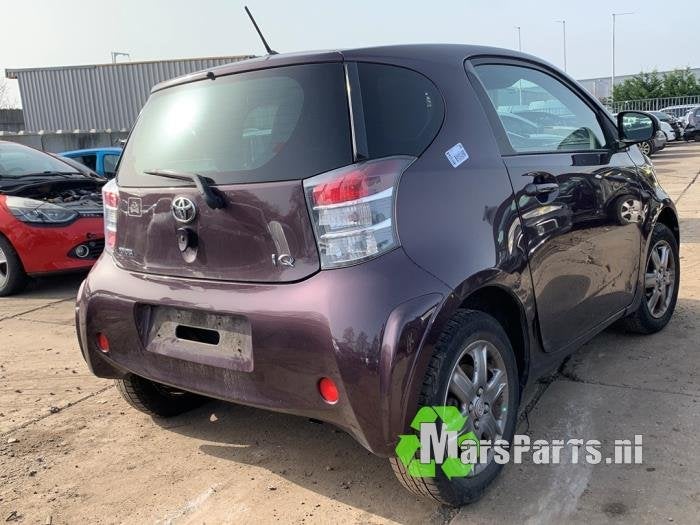 Dak + Kont van een Toyota IQ, Gebruikt, -, -, Ophalen of Verzenden