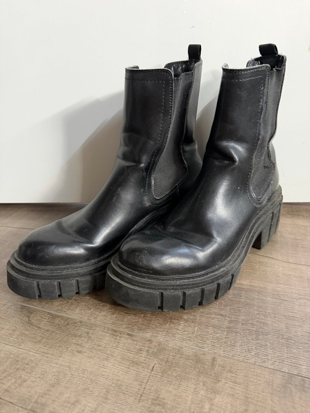 Oxmox zwarte laarzen maat 40, Kleding | Dames, Schoenen, Ophalen of Verzenden, Gedragen, Zwart, Lage of Enkellaarzen