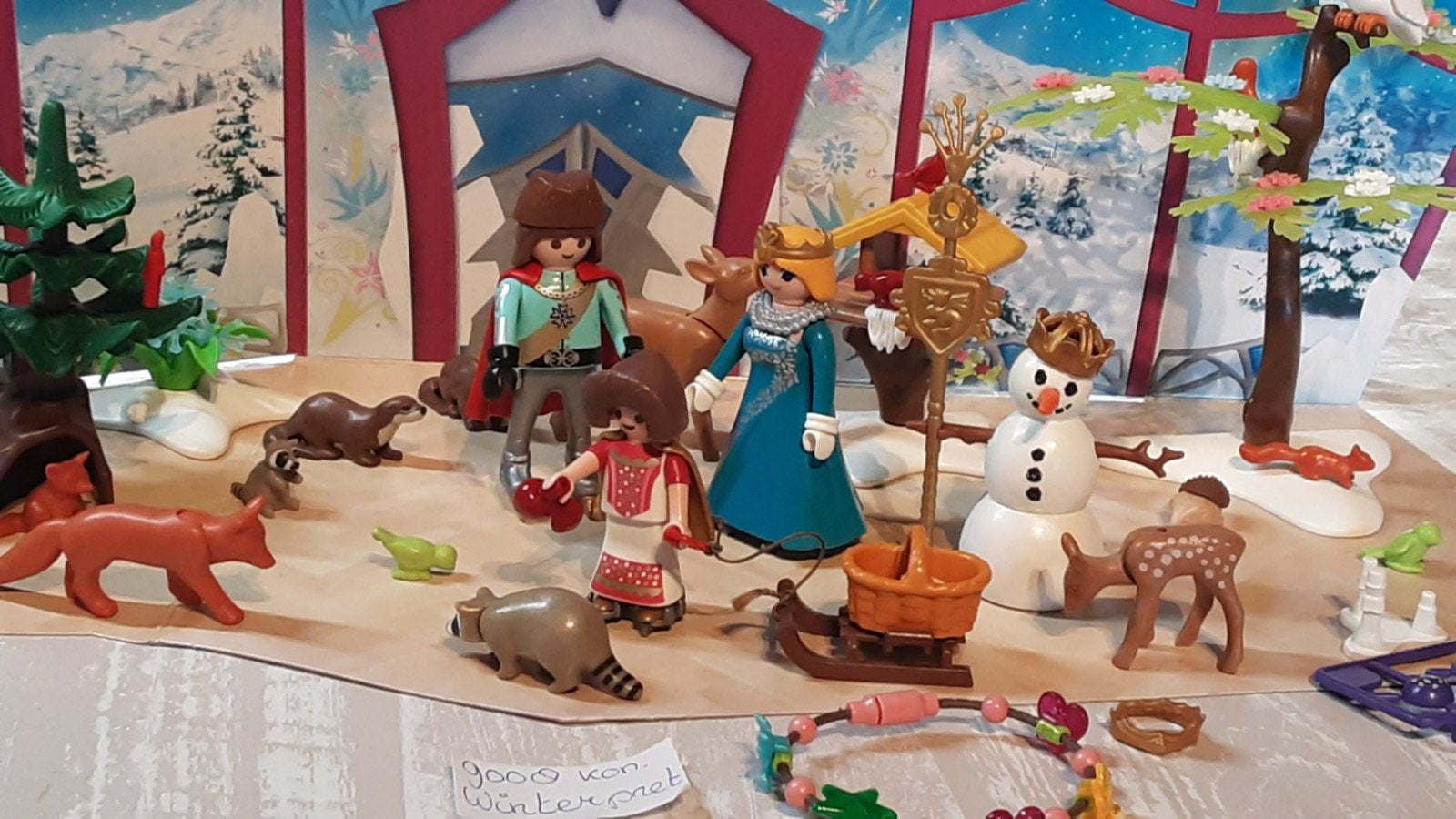 9008 koninklijke winterpret, Kinderen en Baby's, Speelgoed | Playmobil, Complete set, Ophalen of Verzenden, Zo goed als nieuw