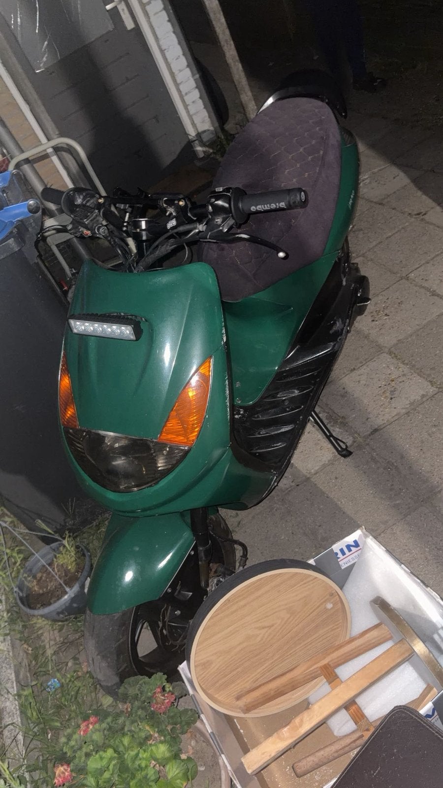 Vivacity 70 cc [WOK], Fietsen en Brommers, Scooters | Peugeot, Ophalen of Verzenden, Zo goed als nieuw, Tweetakt, Vivacity