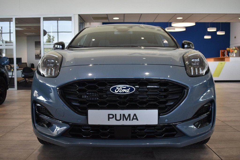 Ford Puma 1.0 EcoBoost Hybrid BlueCruise Edition | Showroom, Auto's, Ford, Puma, Euro 6, Blauw, Leder en Stof