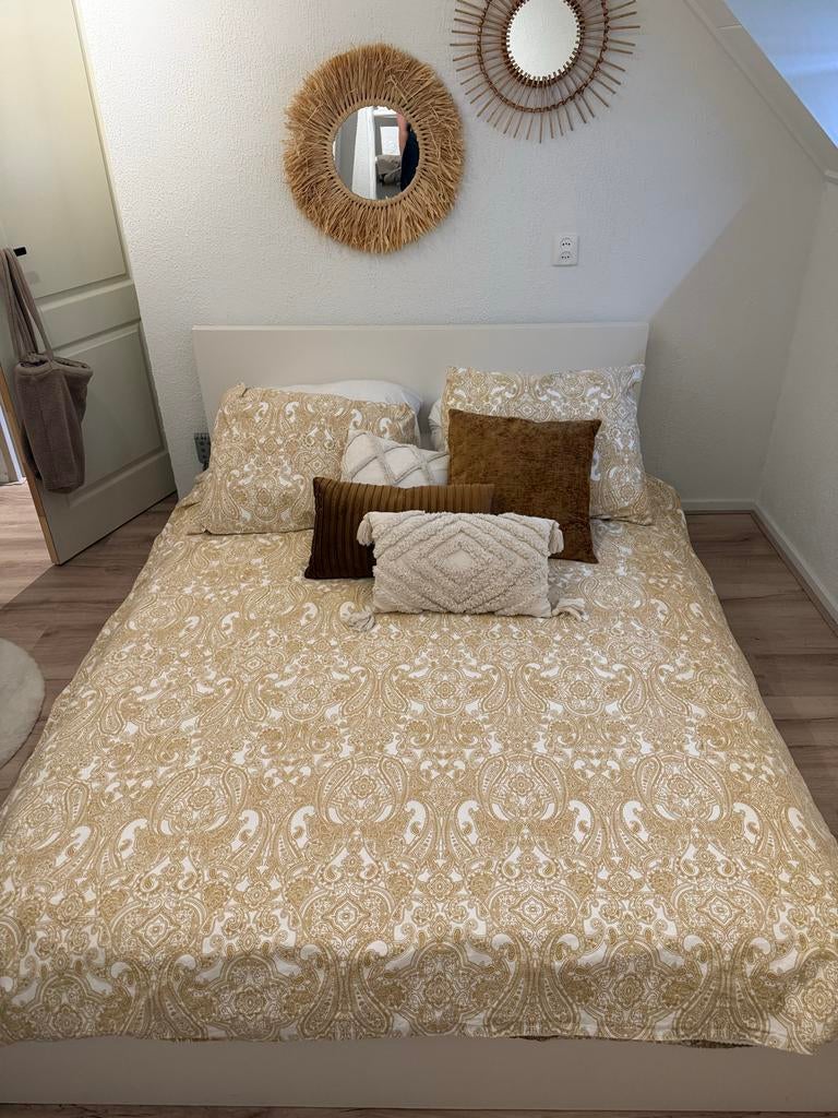 2-persoonsbed wit 140x200, Huis en Inrichting, Slaapkamer | Bedden, Gebruikt, Tweepersoons, 140 cm, 200 cm, Hout, Wit, Ophalen