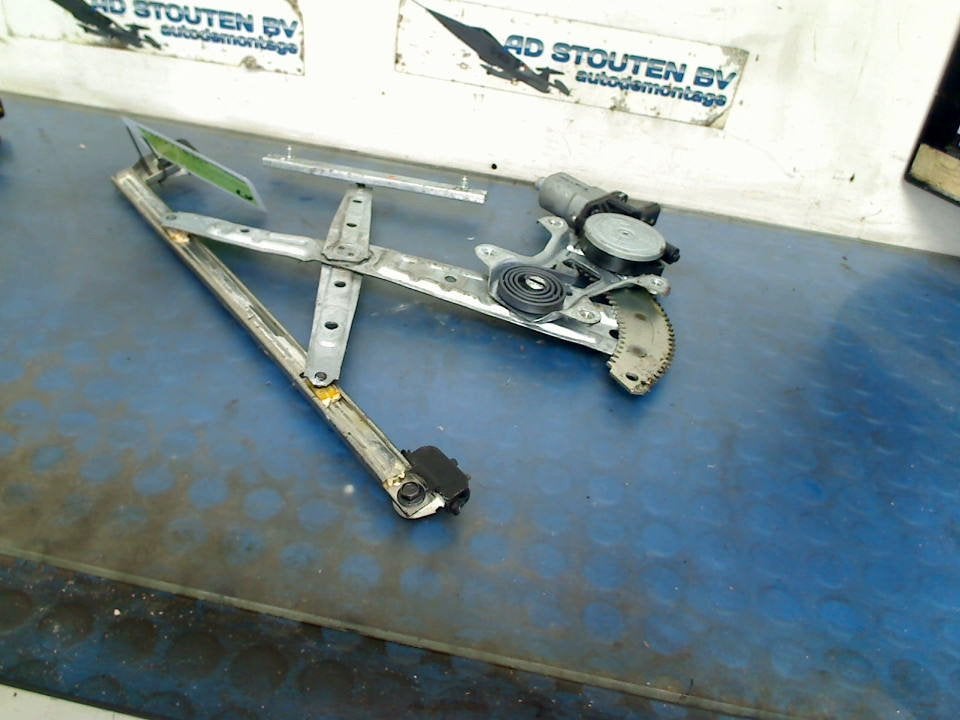 Raammechaniek Elek Links Voor Honda Civic (FK1/2/3) 2015, Honda, Gebruikt, Hanauer Landstraße  222-224, Frankfurt am Main 60314, , Duitsland