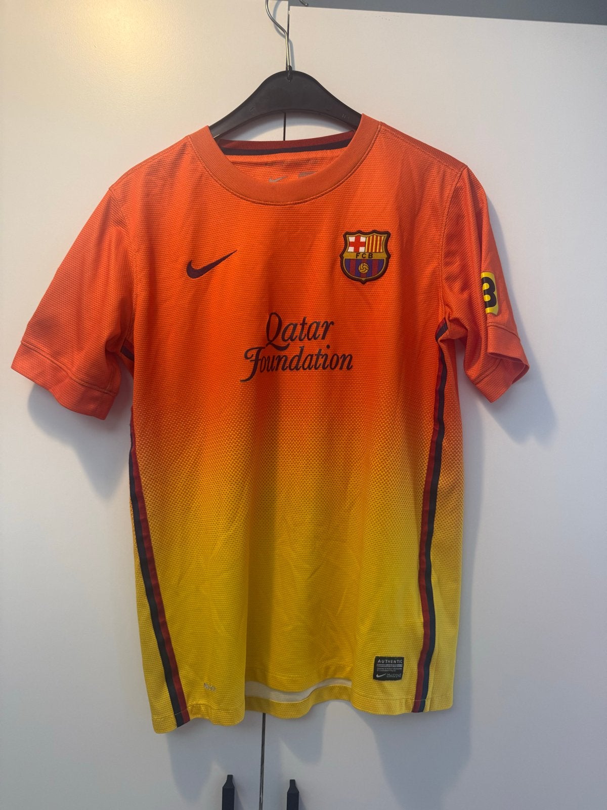 FC Barcelona uitshirt 2012/2013 - Oranje/Geel - Maat xl kids, Meerkleurig, Overige maten, Ophalen of Verzenden, Voetbal