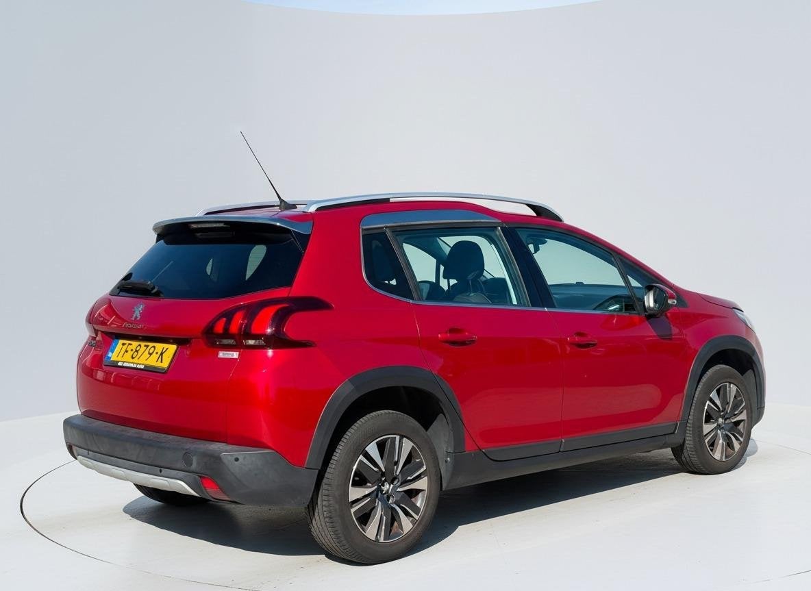 Peugeot 2008 1.2 PureTech Allure automaat, Auto's, Stof, Euro 6, 1199 cc, 610 kg
