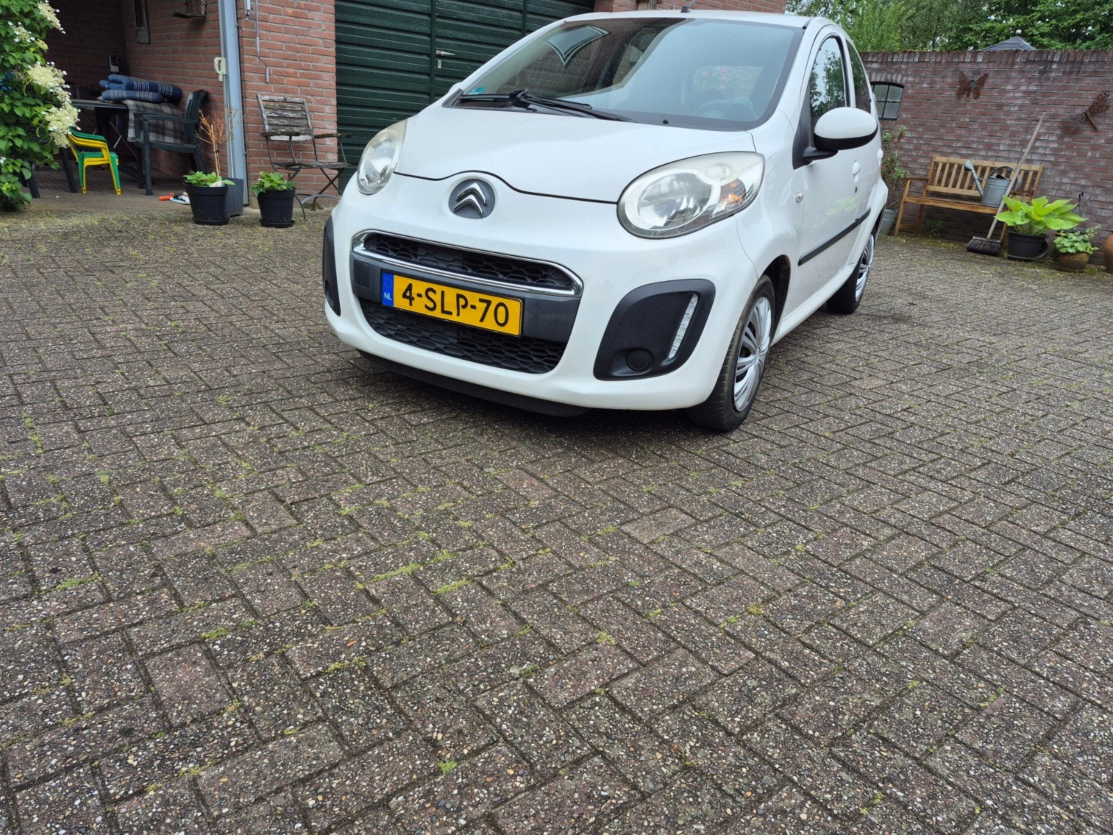 Citroën C1 1.0i 68PK 5D 2013 Wit, Auto's, Voorwielaandrijving, Zwart, 4 stoelen, C1